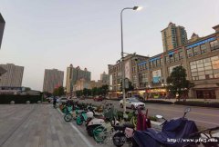 青山湖区博微科技大厦底一二楼招租