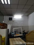 师大南路地铁口商铺适合做美容美甲花店等